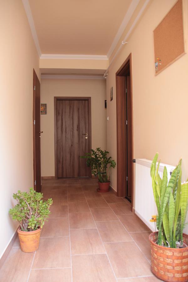 Imola Es Andrea Apartmanhaz 2 Hajdúszoboszló Εξωτερικό φωτογραφία