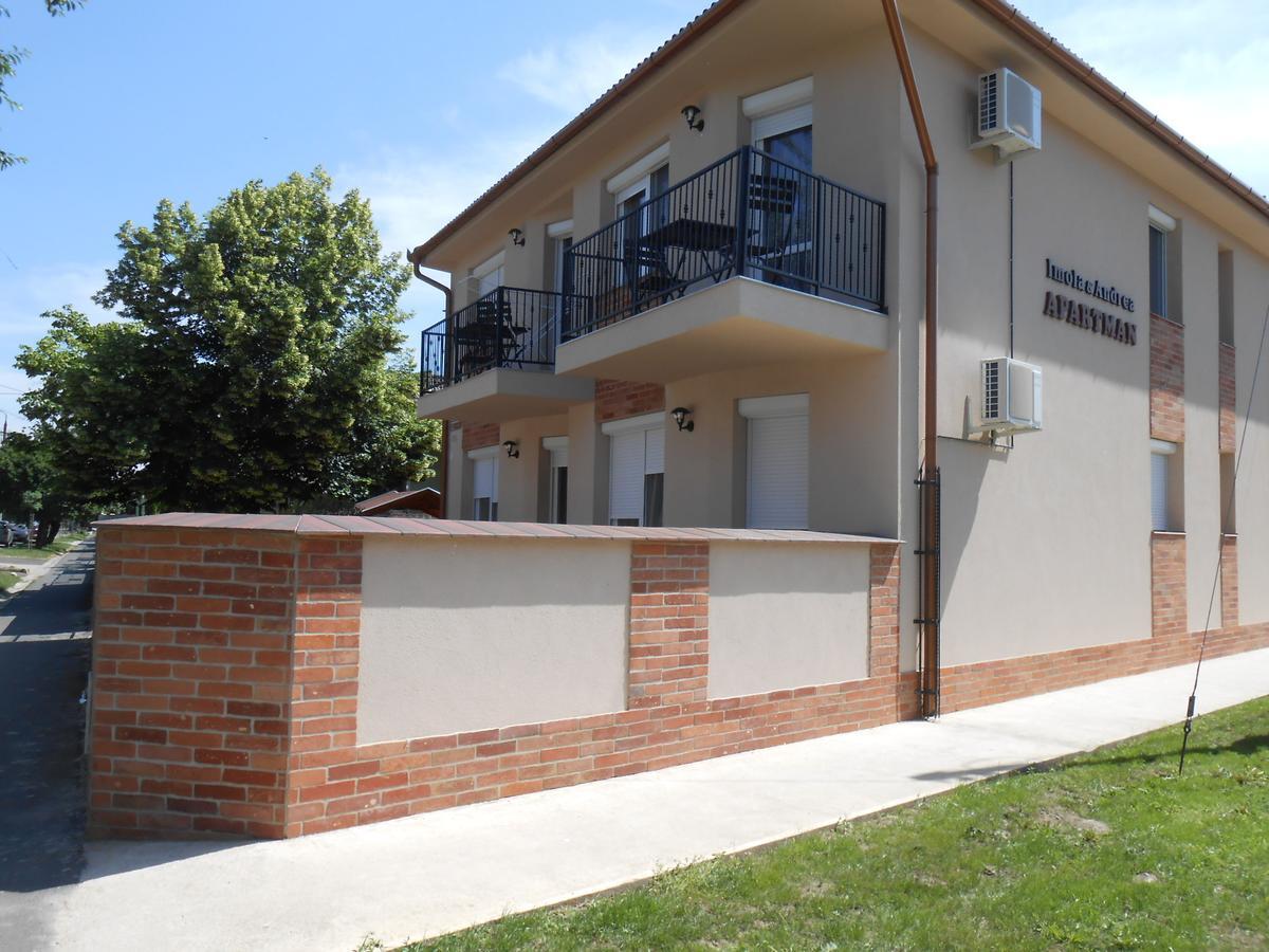 Imola Es Andrea Apartmanhaz 2 Hajdúszoboszló Εξωτερικό φωτογραφία
